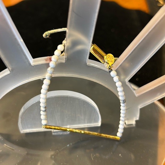 Gorgana Bracelet - Picture 1 of 3